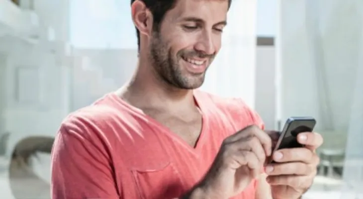 7 Razones de por qué ellos tardan en responder los mensajes 