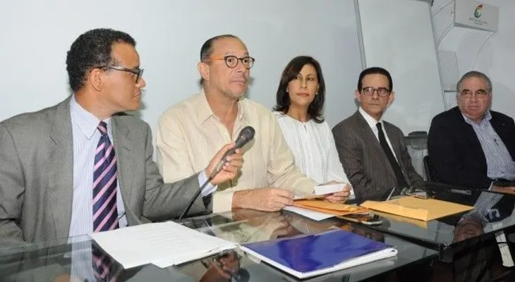 Soledad Álvarez y Miguel Ángel Cabrera ganan Premios Anuales de Literatura 2015
