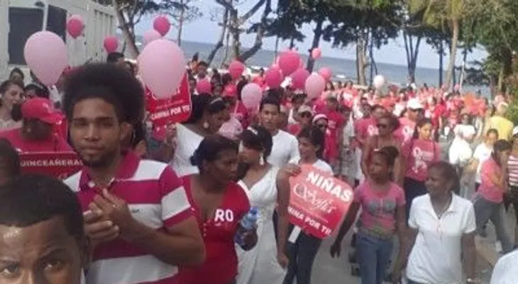 Ministerio de la Juventud se une a jornada lucha contra cáncer de mama