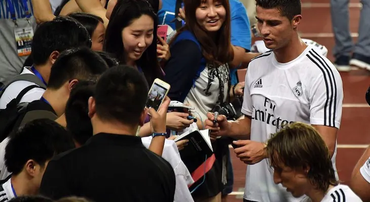 Cristiano Ronaldo domina la cancha digital en China