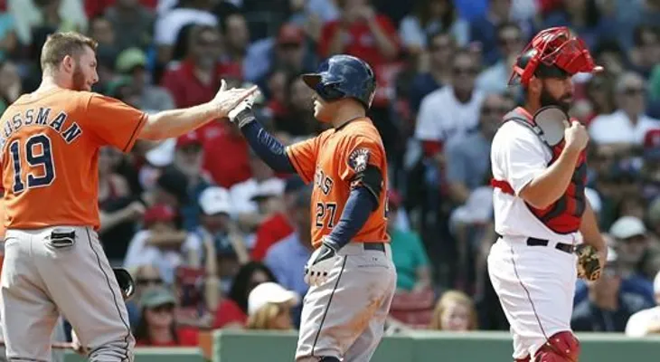 Astros finaliza acuerdo con Gregerson y Neshek 