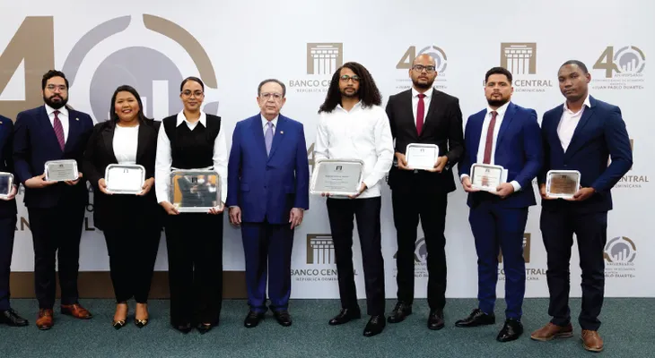 BCRD celebra acto de premiación del Concurso Anual de Economía Biblioteca Juan Pablo Duarte 2025