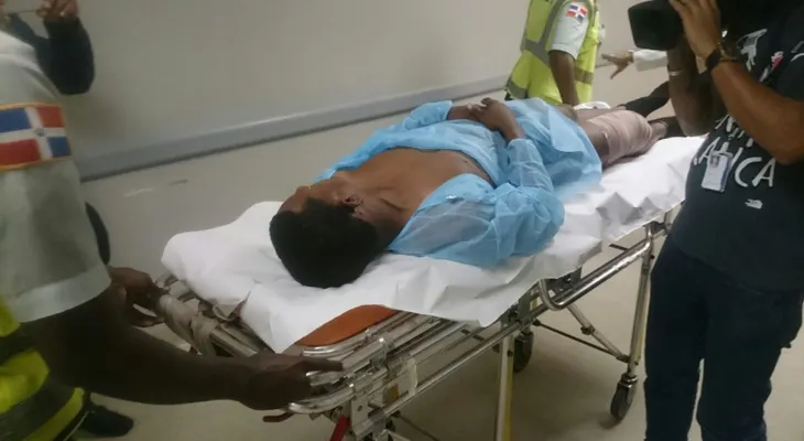 Agente de Amet se dispara en la pierna