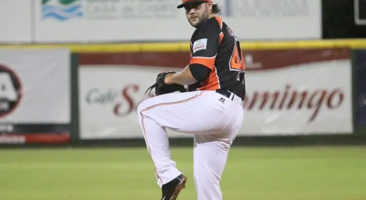 Toros les ponen fin a racha de derrota; blanquean Aguilas 2-0