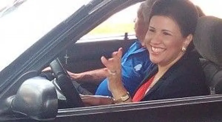 Margarita narra experiencia manejando carro de concho