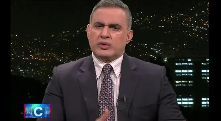 "Ven para partirte la cara": la furia del fiscal Tarek William Saab con un tuitero que lo llamó basura