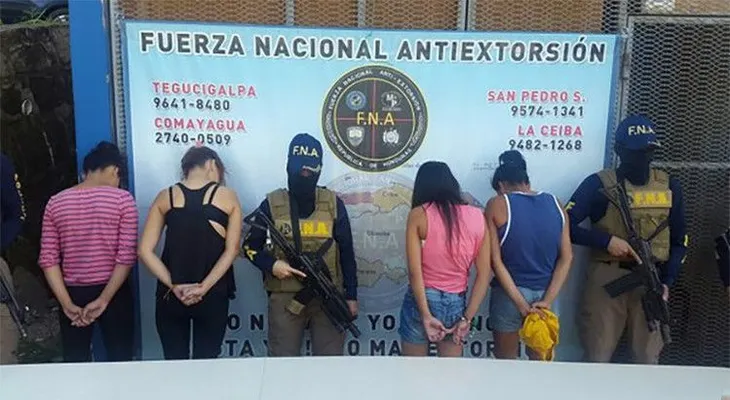 Las maras de Honduras reclutan a niñas para cobrar extorsiones