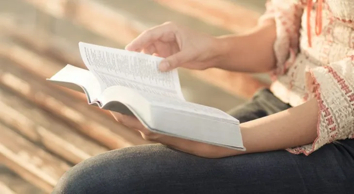 La Biblia y lo que dice sobre el manejo del dinero?