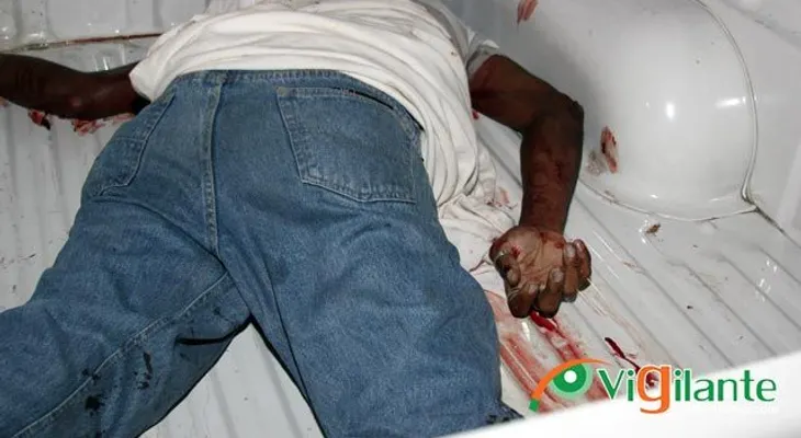 Asesinan de dos tiros a motoconchista en Los Frailes II