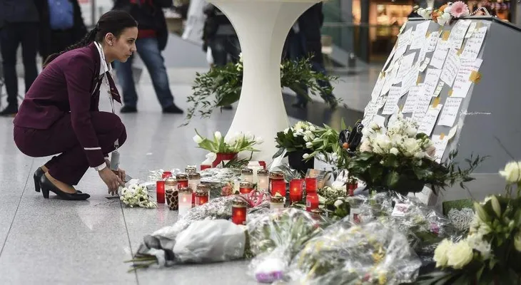 Descartan atentado: Avión con 150 personas fue estrellado por copiloto, según el fiscal 