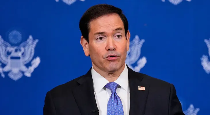 Marco Rubio califica de "muy serio" el incidente en base aérea británica y señala a un "actor extranjero"