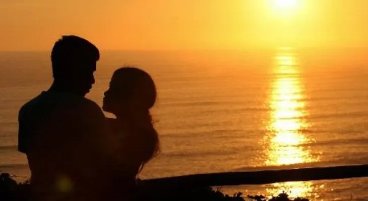 Los hombres se comprometen más si las mujeres escasean