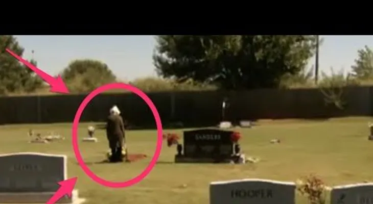 Esta mujer fue a visitar la tumba de su esposo y sucedió algo ESPANTOSO? ¿COMO PUEDE SER?