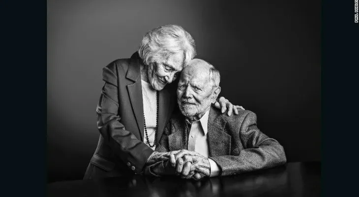 100 años de sabiduría: conmovedores retratos de personas que cumplieron el centenario