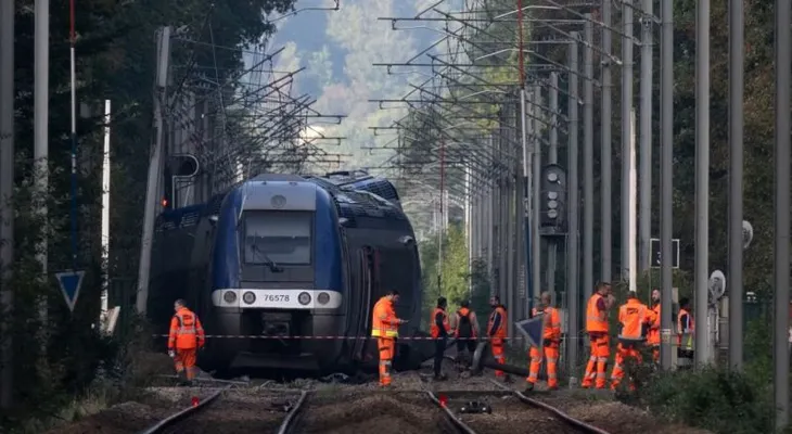 Descarrilamiento de tren en Normandía deja 44 heridos y las autoridades investigan posible sabotaje