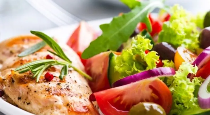 3 claves para perder peso sin morirte de hambre; método revelado por doctora Mariat Mújina