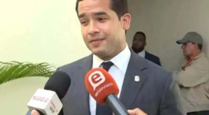 Senador Omar Fernández alerta sobre aumento de estudiantes haitianos