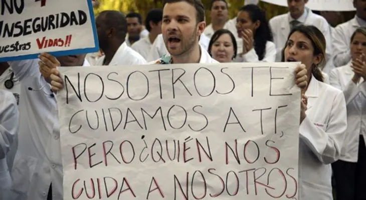 "Se te mueren los pacientes porque no hay con qué tratarlos": cruda realidad en Venezuela