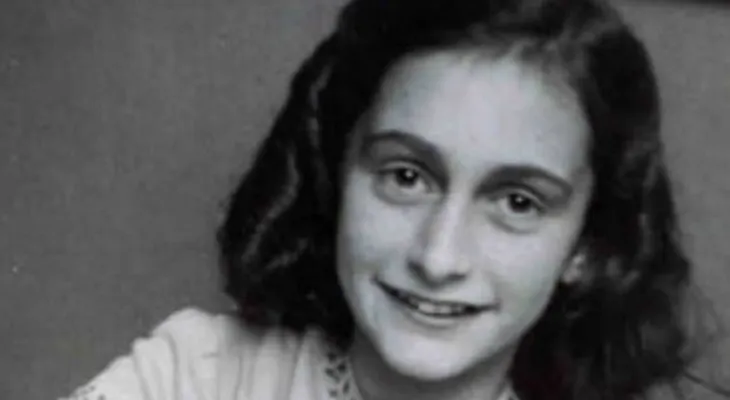 Un exagente del FBI busca al traidor: ¿Quién entregó a Ana Frank?