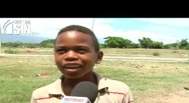 ¡Increíble! Niños de Villa Liberación aprenden a hacer acrobacias con solo un neumático