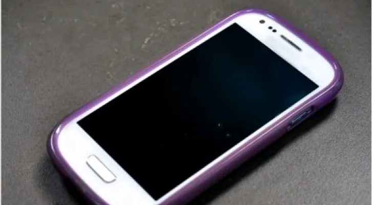 Cómo limpiar el celular para mantenerlo libre de gérmenes