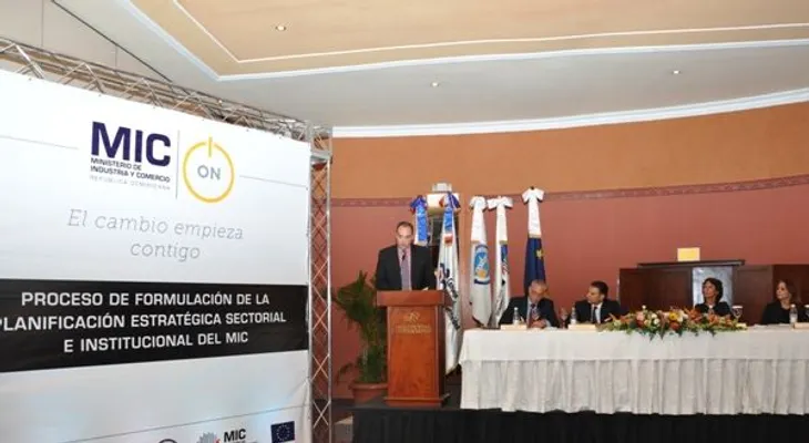 La DIGECOOM lanza nueva imagen y Plan Estratégico Institucional