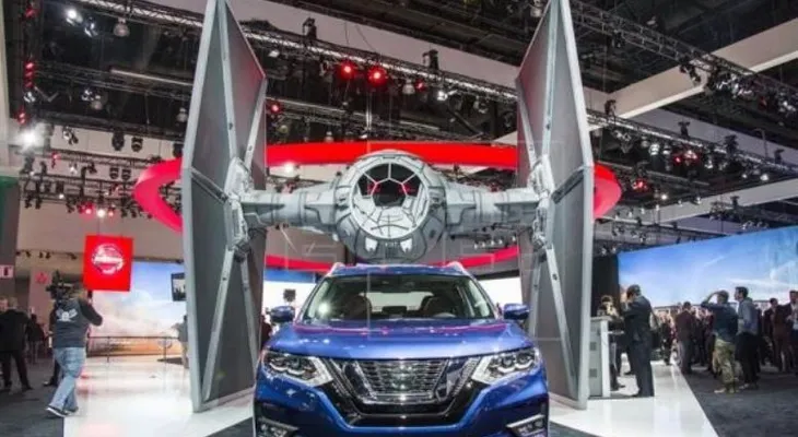Nissan presenta un vehículo con elementos de "La Guerra de las Galaxias"