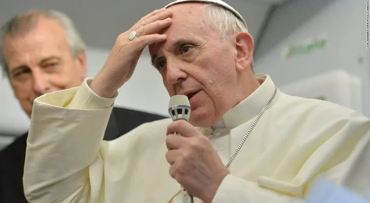 Genera controversia comentarios del papa Francisco, sobre dar nalgadas a los hijos
