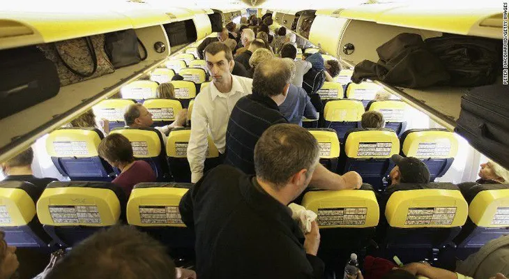 A un hombre le roban bienes por un valor de 260.000 dólares en pleno vuelo