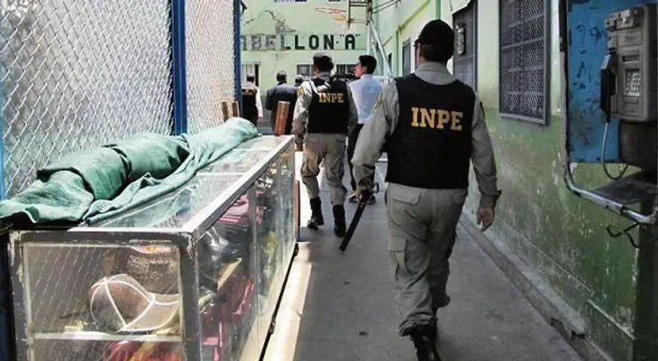 Seis presos escaparon de un penal en el centro de Perú
