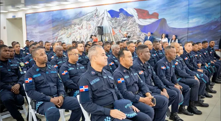 Capacitan 981 policías para fortalecer nuevo modelo policial