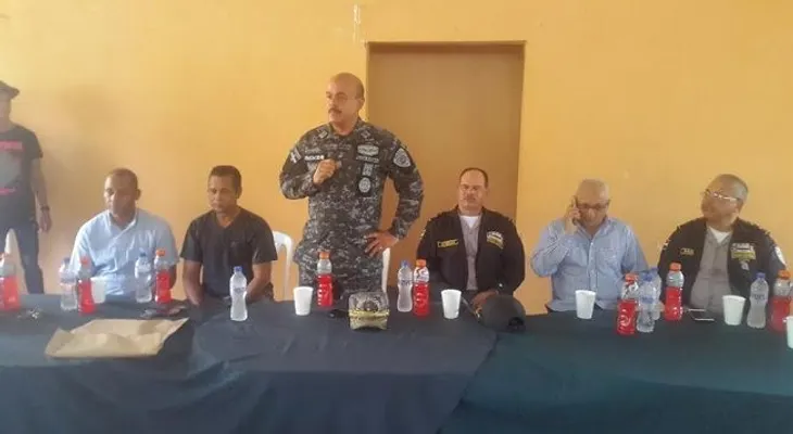 Director PN Cibao exhorta jóvenes encaminar sus vidas por un buen camino 