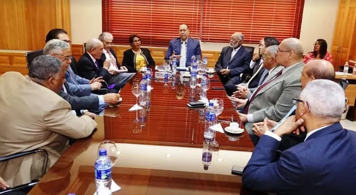 Senadores escuchan opinión del sector salud en torno a modificación Ley de Seguridad Social
