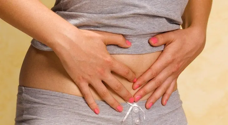 10 posibles causas ocultas del vientre inflamado