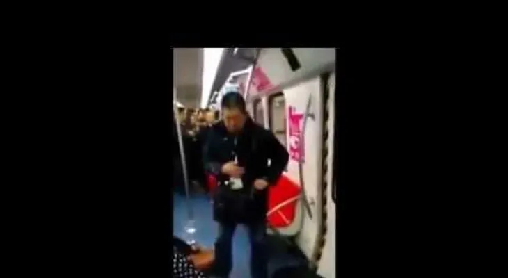ADVERTENCIA DE FUERTES IMÁGENES: Ocho personas realizan un suicidio colectivo (VIDEO)