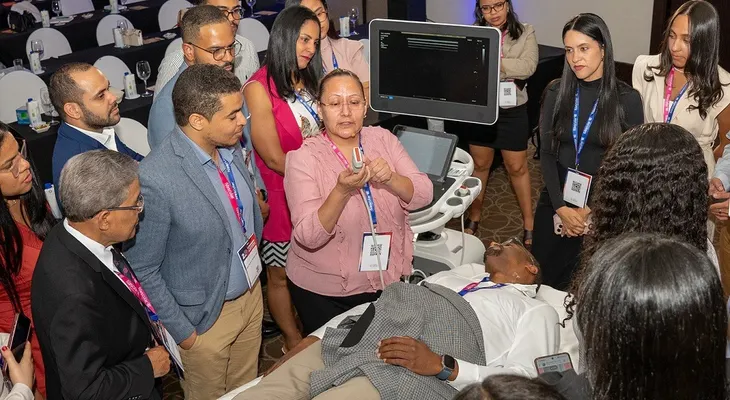 Presentan avances del plan piloto de trombólisis para pacientes con ACV en red pública de salud