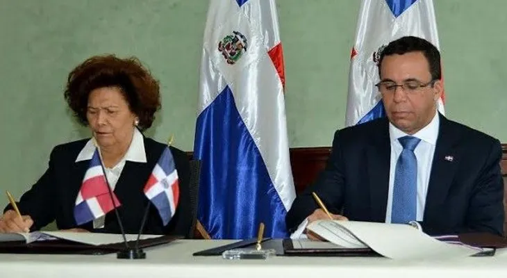 Cancillería y Defensoría del Pueblo acuerdan promocionar válores éticos en administración públicos