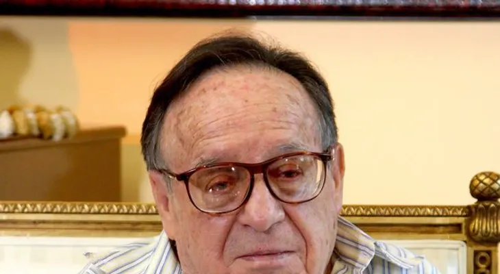 Dicen que casa de Chespirito está embrujada