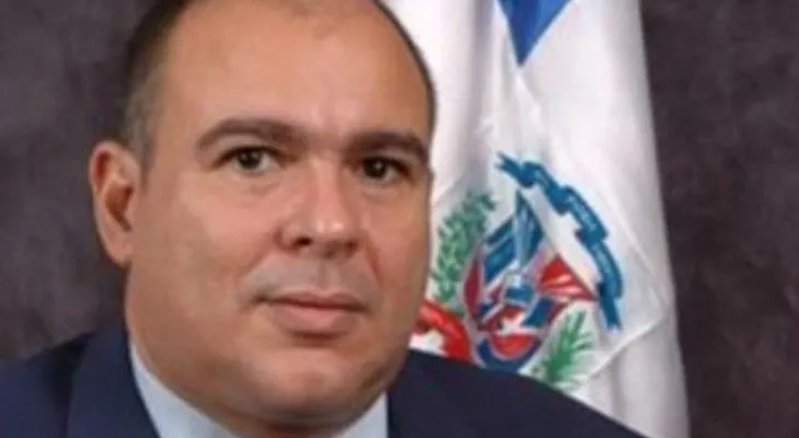 Descalifican a dos aspirantes a la CC por tener casos pendientes en la DNCD