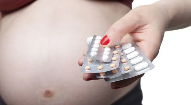 Los tratamientos del cáncer en el embarazo son seguros para los hijos