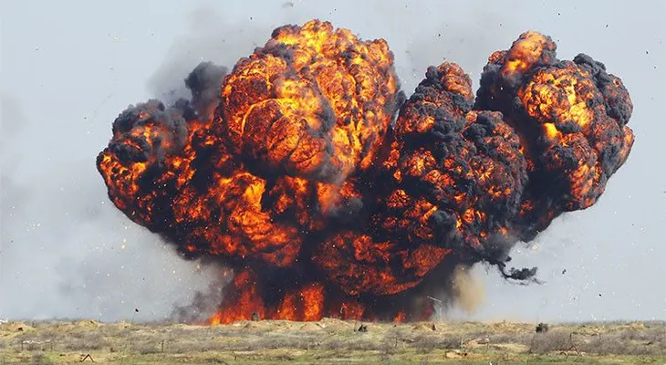 Demoledor ataque sistema lanzallamas Solntsepiok en Siria (VIDEO)