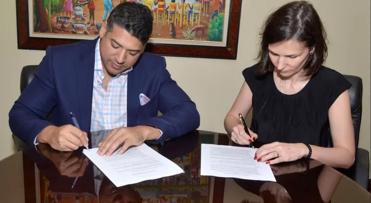 Avión Express vende sus acciones en Aerolínea Dominican Wings