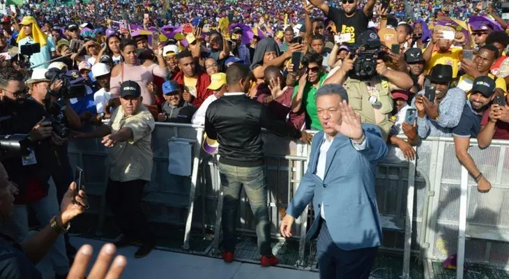 Leonel demuestra su fuerza en el PLD; hará respetar la Constitución; desde hoy las elecciones están ganadas