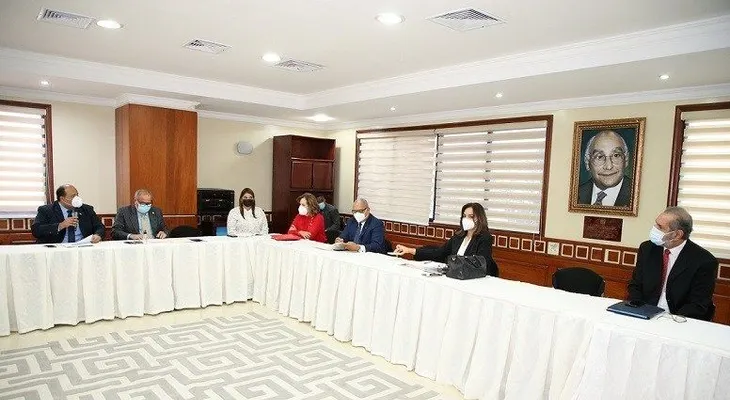 Diputados y funcionarios BC analizan Ley busca convertir asociaciones de ahorros en bancos comerciales 