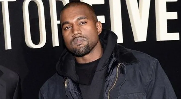 Kanye West se retracta de críticas a Beck; ataca los Grammy 