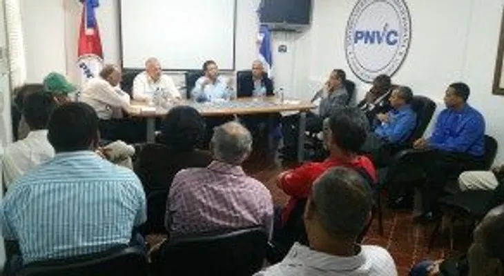Guillermo Moreno realiza visita  a Juan Cohen