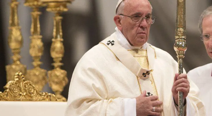 El papa dicta nuevas normas de control y administración de bienes vaticanos