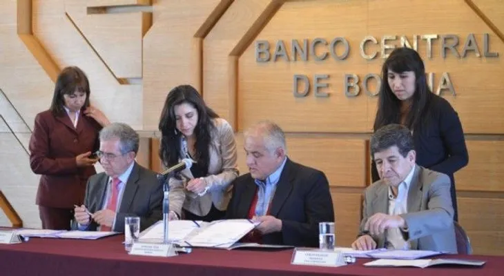 Firman contrato de préstamos por 3.9 millones de euros para capacitación