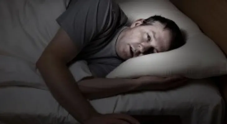 El insomnio aumenta el riesgo de sufrir un paro cardíaco o un ACV 