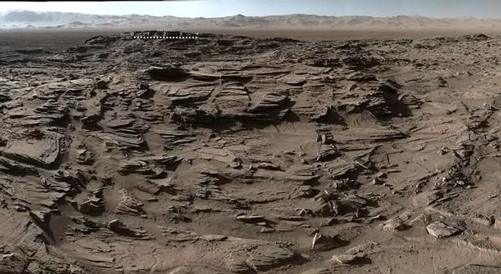 Impresionante panorámica de Marte